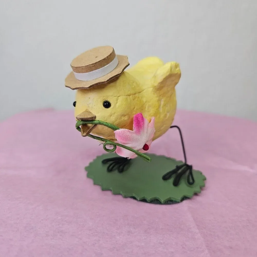 Vintage Hallmark Spring Easter Chick Figurines Set of 4 Joanne Eschrich 2004